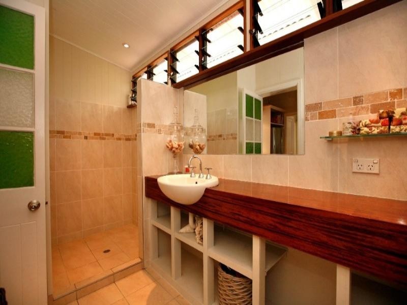 84 Tully Street, South Townsville QLD 4810