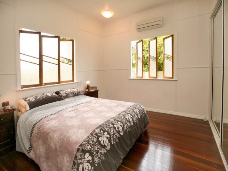 8a Gulliver Street, Mundingburra QLD 4812