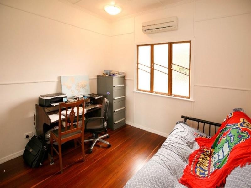 8a Gulliver Street, Mundingburra QLD 4812