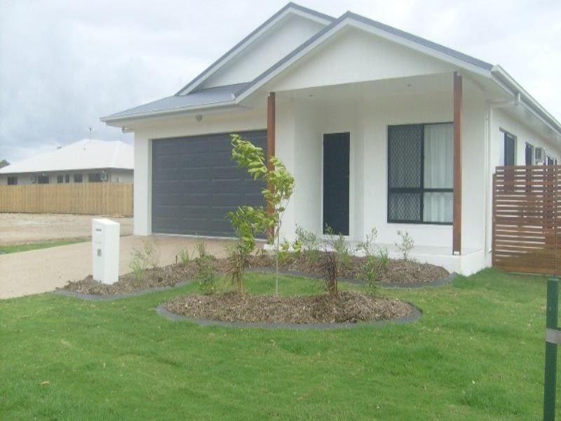 Mount Louisa QLD 4814