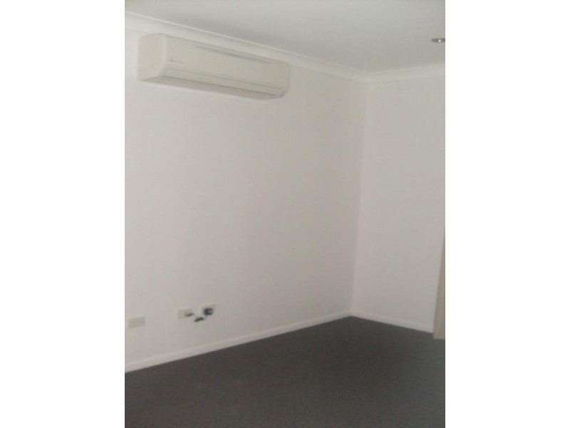 Mount Louisa QLD 4814