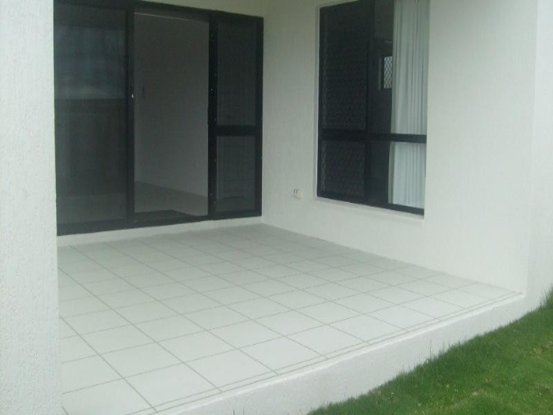 Mount Louisa QLD 4814