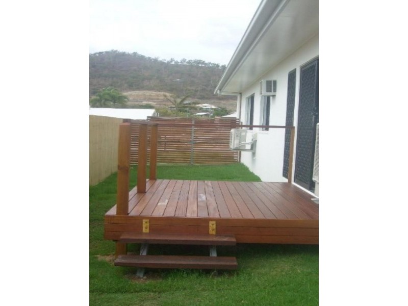 Mount Louisa QLD 4814