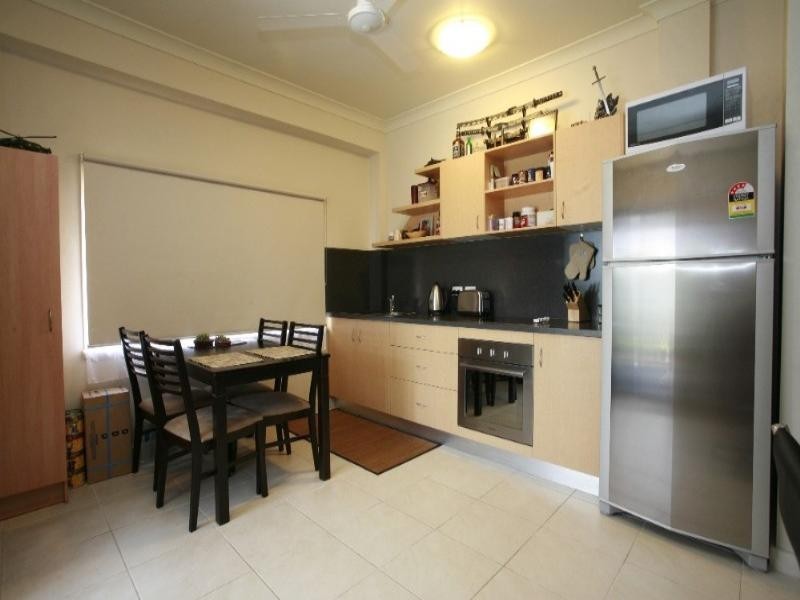 3/136 Queens Road, Hermit Park QLD 4812
