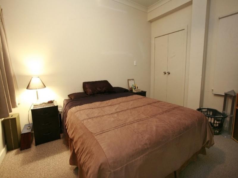 3/136 Queens Road, Hermit Park QLD 4812