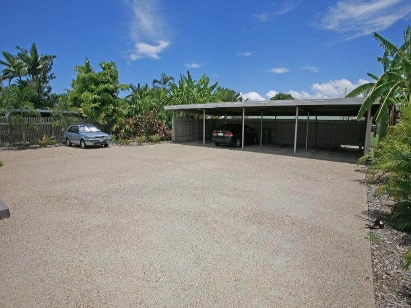 3/136 Queens Road, Hermit Park QLD 4812