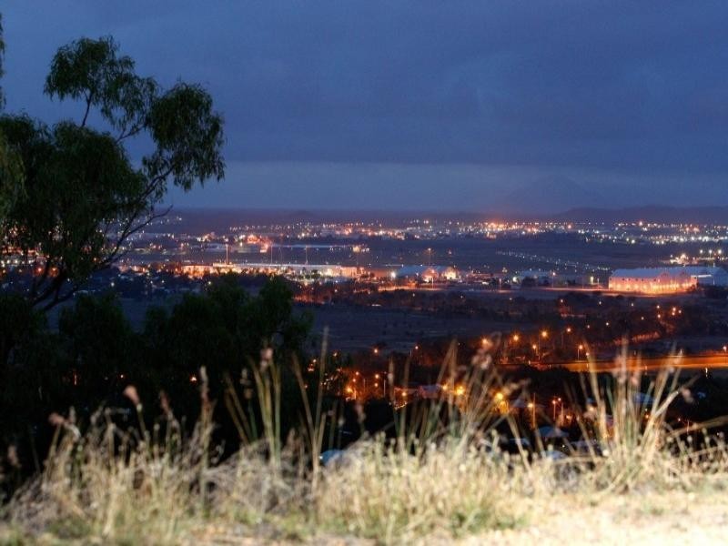 20 The Point, Castle Hill QLD 4810