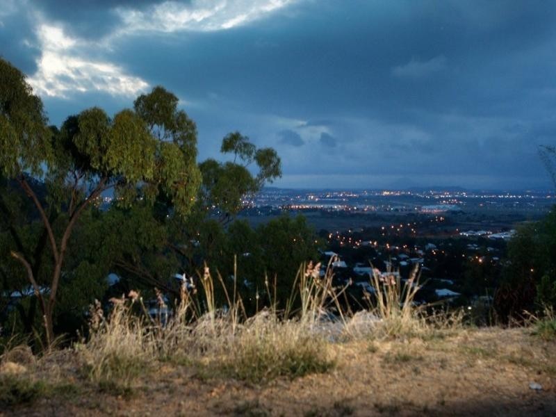 20 The Point, Castle Hill QLD 4810