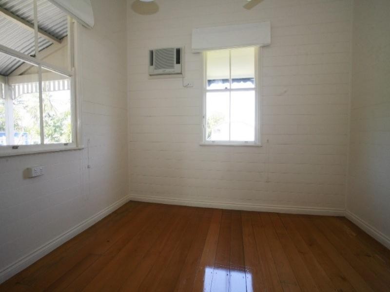 280 Boundary Street, South Townsville QLD 4810