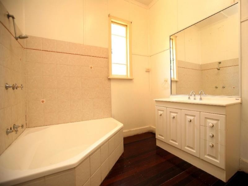 Hermit Park QLD 4812