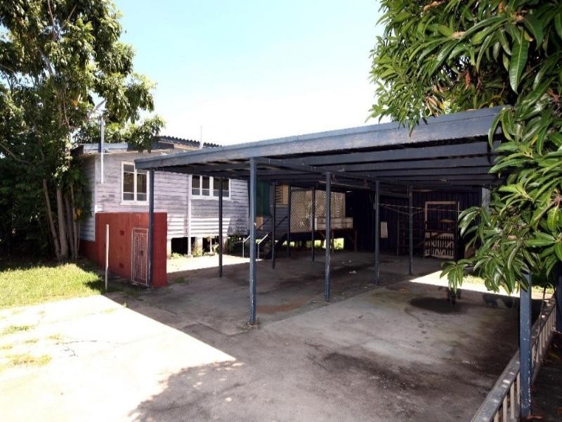 Hermit Park QLD 4812