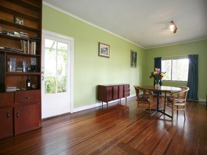 62 Paxton Street, North Ward QLD 4810