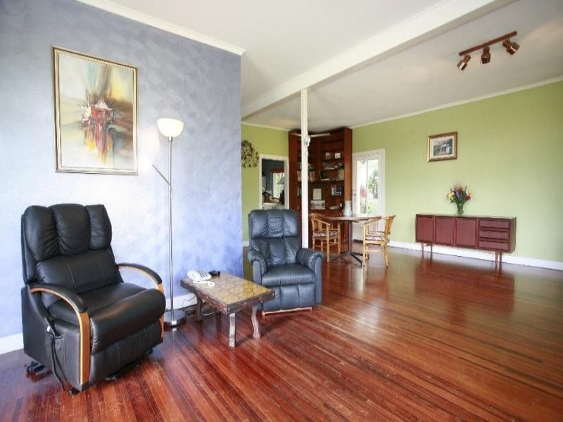 62 Paxton Street, North Ward QLD 4810