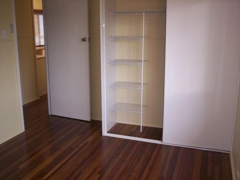 Railway Estate QLD 4810