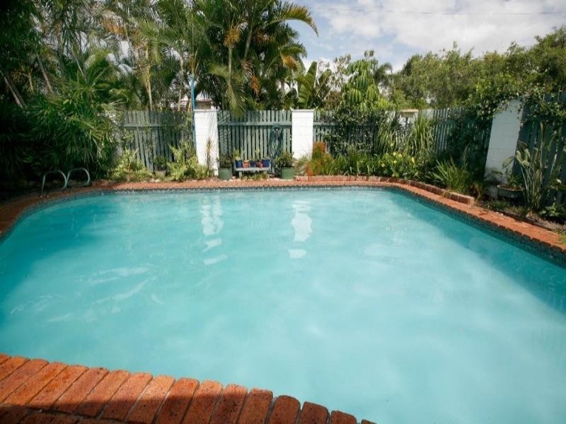 4 Armit Street, Aitkenvale QLD 4814