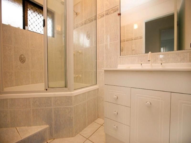 31 Porter Avenue, Kirwan QLD 4817