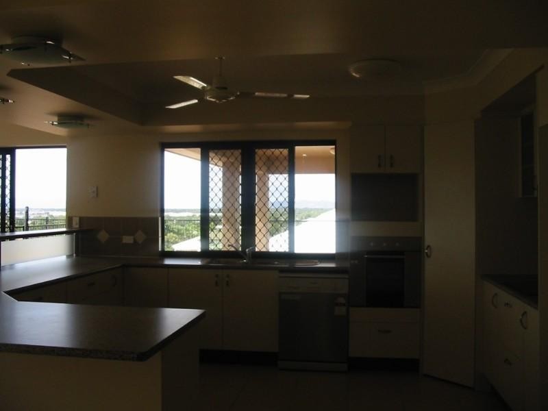 Mount Louisa QLD 4814