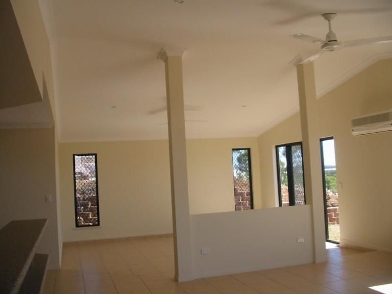 Mount Louisa QLD 4814