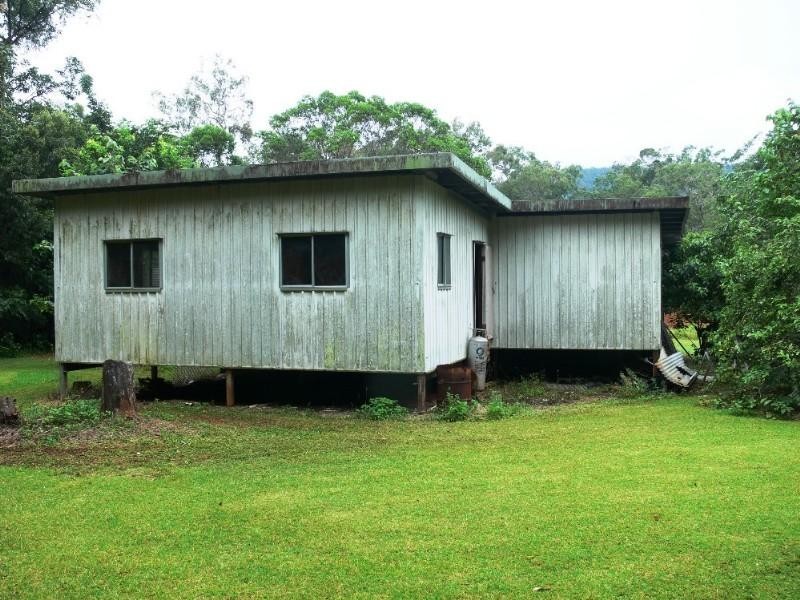 96 Cedar Road, Cow Bay QLD 4873