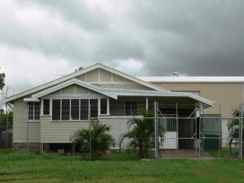 176 Southwood Road, Stuart QLD 4811