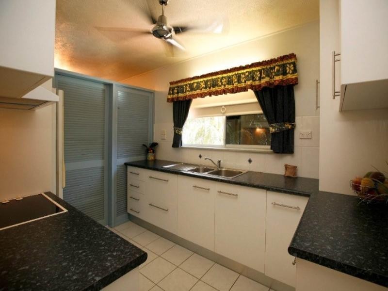 102 Robertson Street, Railway Estate QLD 4810