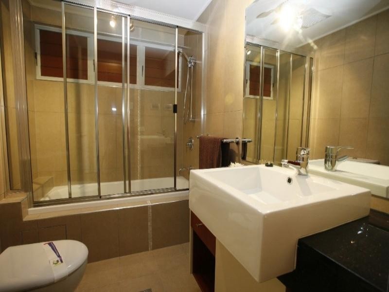 2/108 The Esplanade, Belgian Gardens QLD 4810