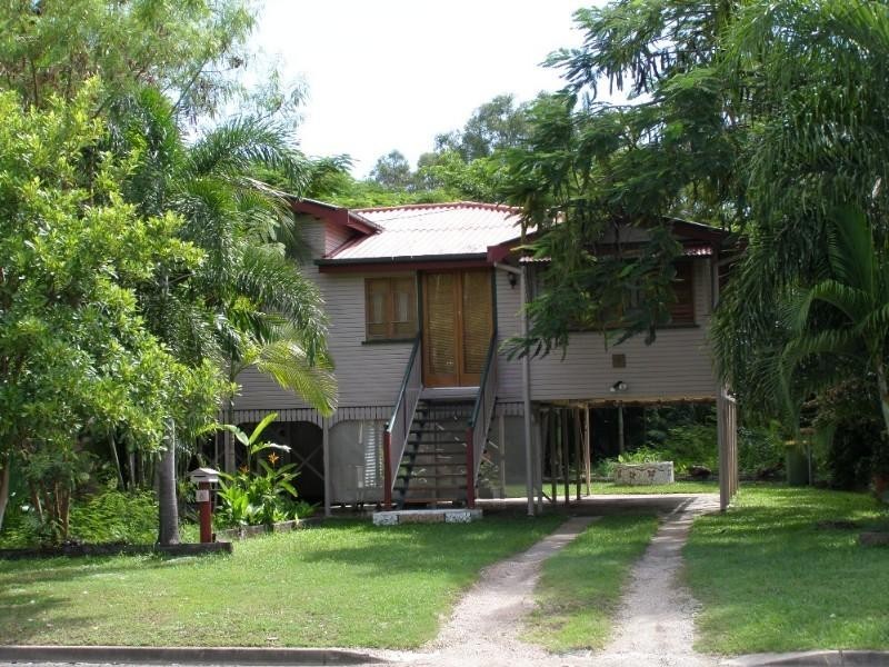 Railway Estate QLD 4810