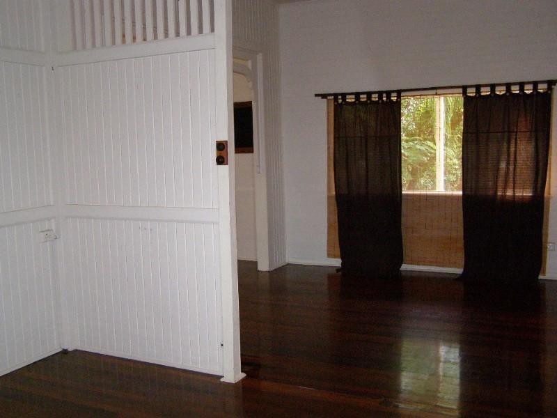 Railway Estate QLD 4810