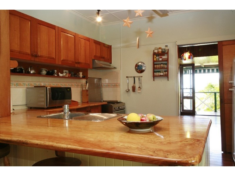 26 Stanton Terrace, North Ward QLD 4810