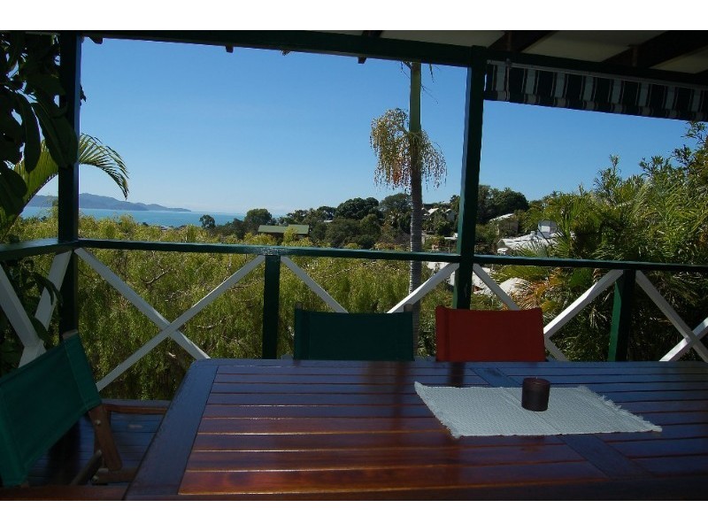 26 Stanton Terrace, North Ward QLD 4810