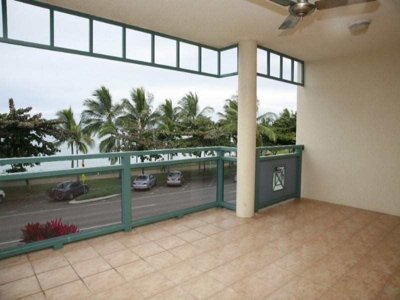 4/97 The Strand, North Ward QLD 4810