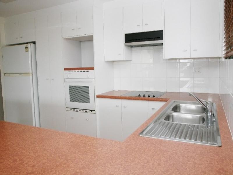 4/97 The Strand, North Ward QLD 4810