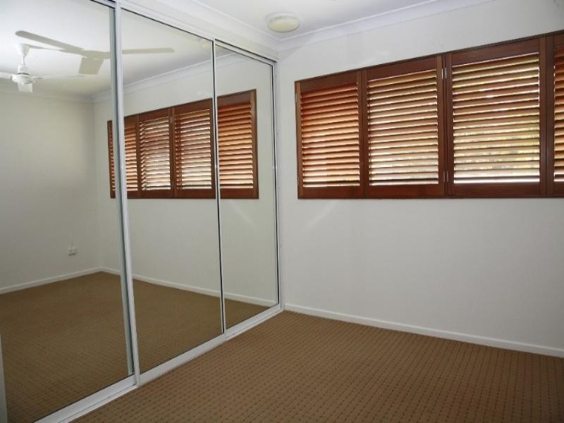 4/97 The Strand, North Ward QLD 4810