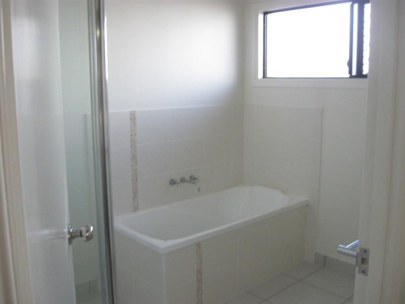 Mount Louisa QLD 4814