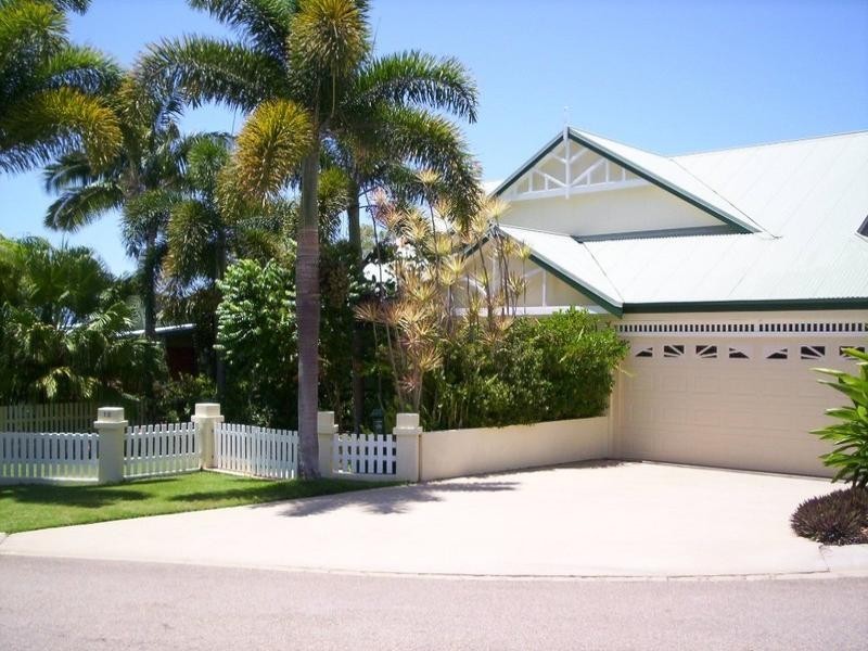 Belgian Gardens QLD 4810