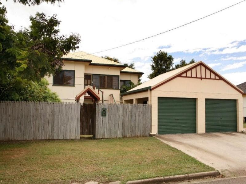 39 Nix Street, West End QLD 4810