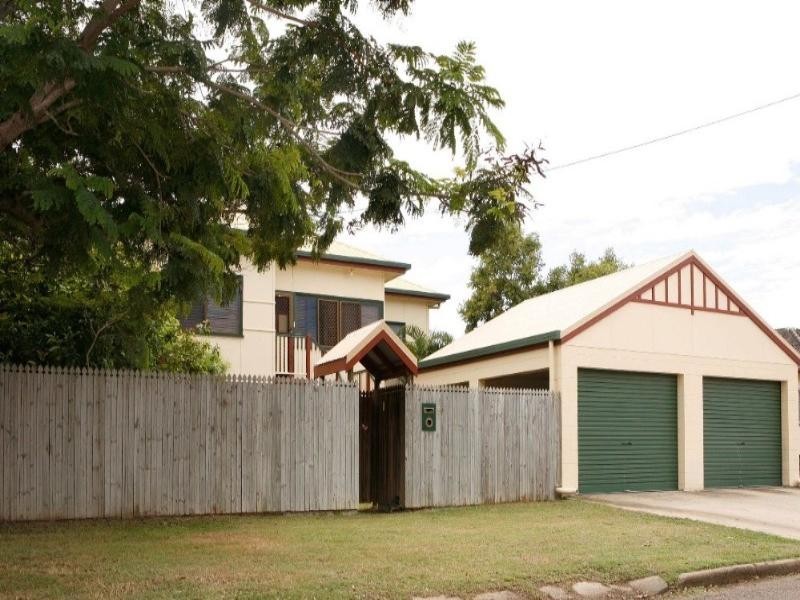 39 Nix Street, West End QLD 4810