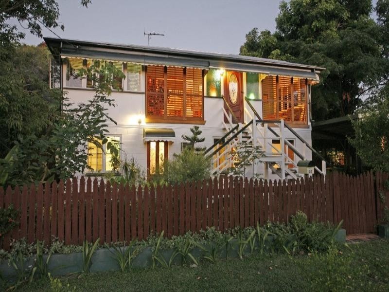 55 Bell Street, South Townsville QLD 4810