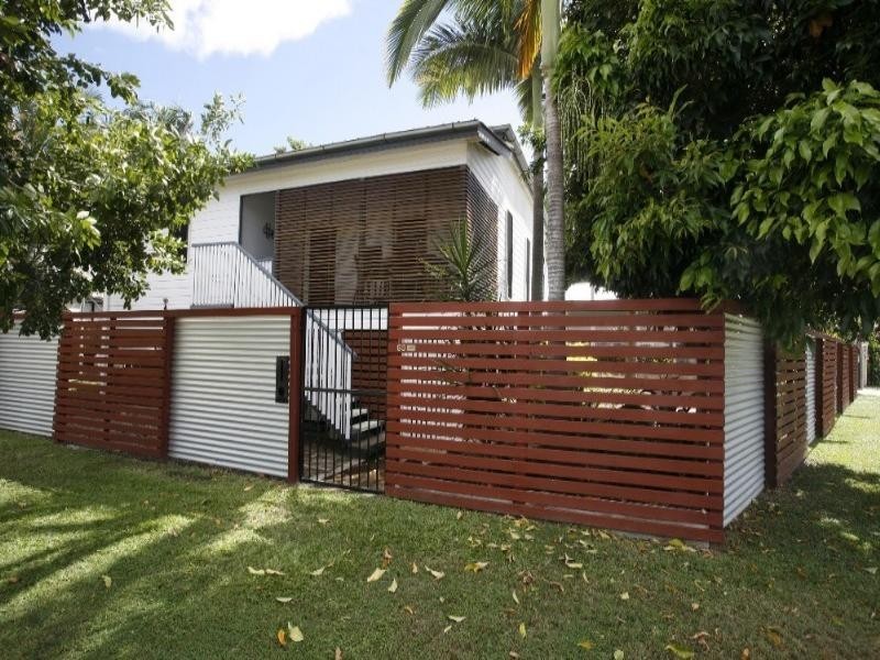 63 Ahearne Street, Hermit Park QLD 4812