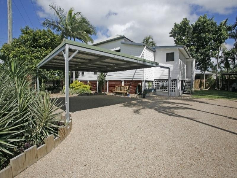 63 Ahearne Street, Hermit Park QLD 4812