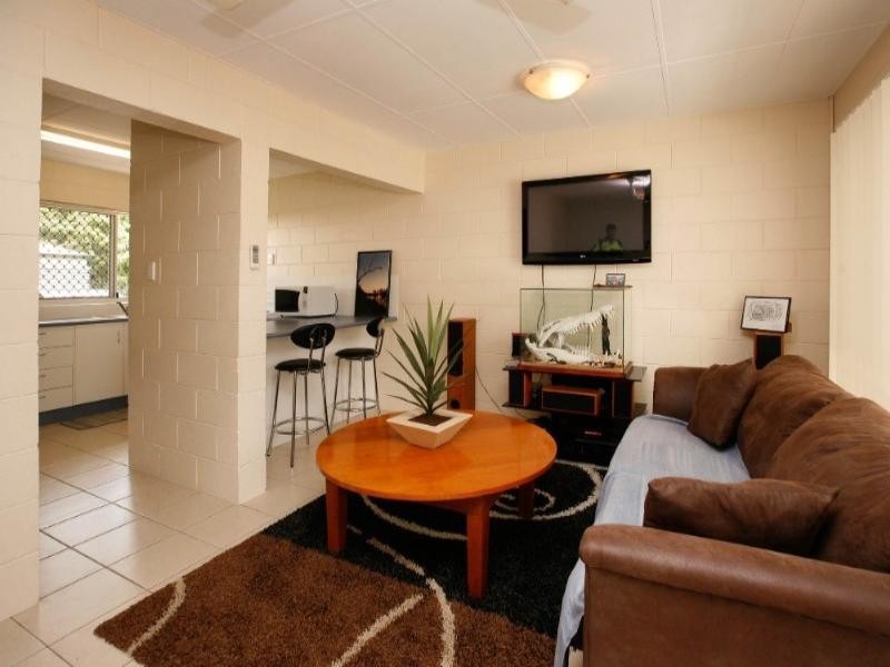 4/39 Armstrong Street, Hermit Park QLD 4812