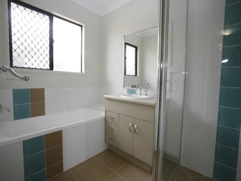 50 Scrubwren Circuit, Bohle Plains QLD 4817