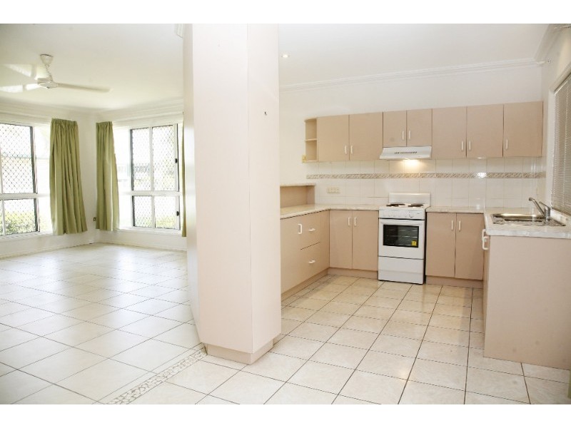 73 Banfield Drive, Mount Louisa QLD 4814