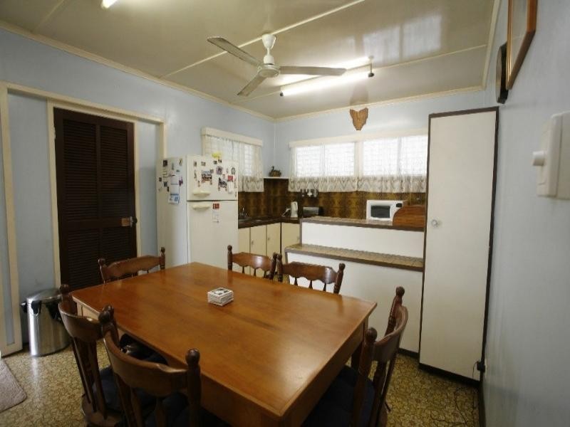 24 Wright Street, Wulguru QLD 4811