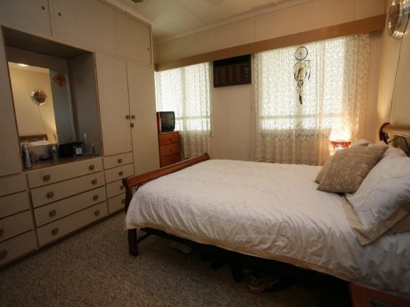 24 Wright Street, Wulguru QLD 4811