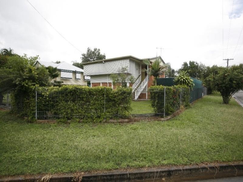 24 Wright Street, Wulguru QLD 4811