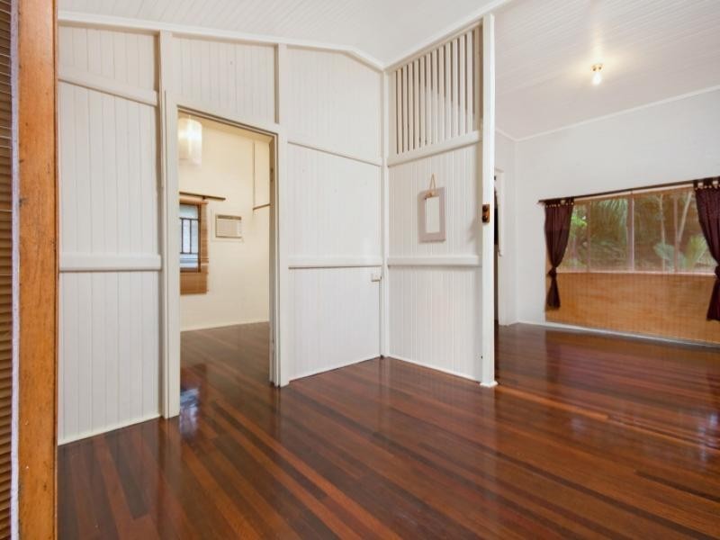 6 Second Avenue, Railway Estate QLD 4810