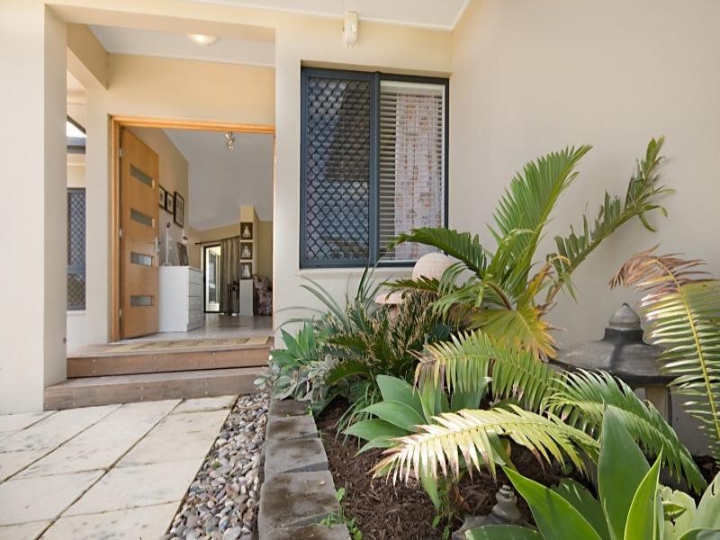 13 Irvinebank Road, Mount Low QLD 4818