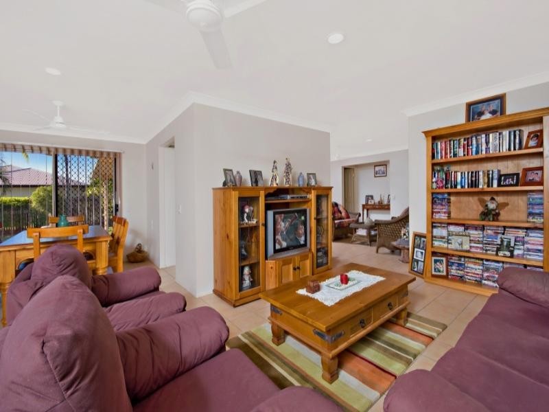 42 Sheperd Circuit, Kirwan QLD 4817