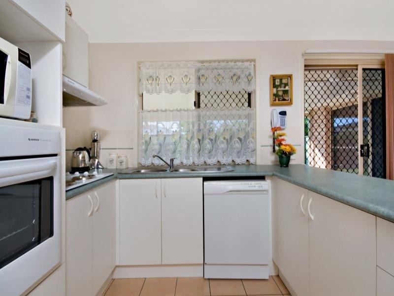 42 Sheperd Circuit, Kirwan QLD 4817